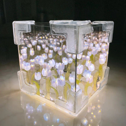 Tulip Glow Lamp