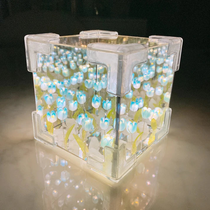 Tulip Glow Lamp